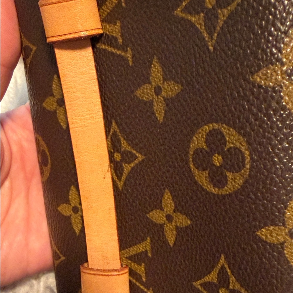 Louis Vuitton RARE Pochette Florentine Monogram Shoulder Bag - Picture 9 of 11